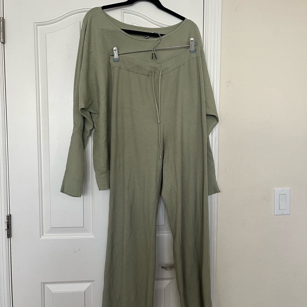 Olive Green Women's Set